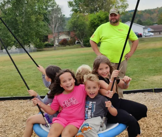 Tioga Kids Swinging
